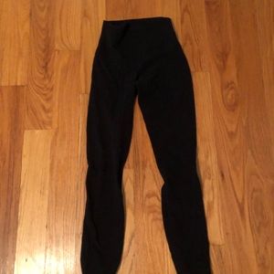 Black Lululemon leggings